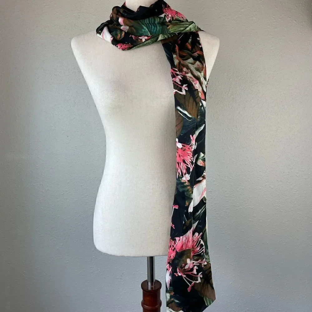 Floral Scarf EUC